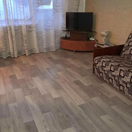 Two-Bedroom Apartment Pokrovskaya, 48 Izyum ภายนอก รูปภาพ